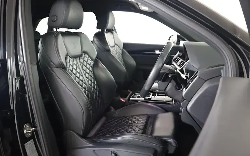 Used Audi Q5 Comfort 265 HP (194 kW) 2021 Black SUV
