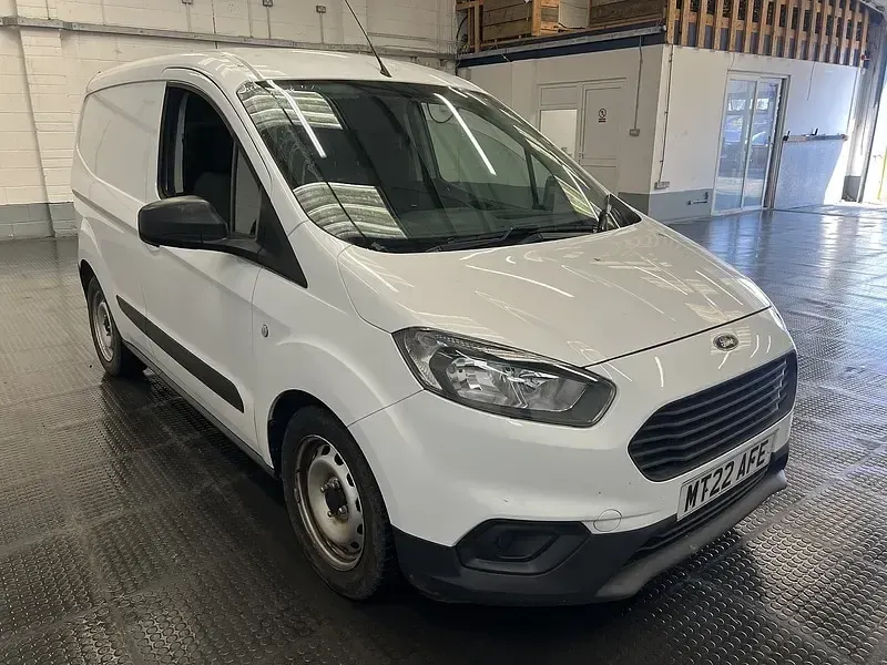Used Ford Transit 100 HP (73 kW) 2022 White Van