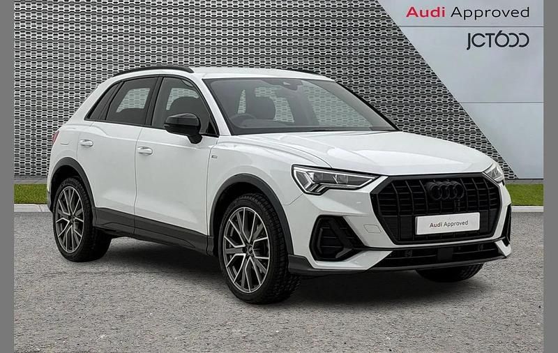 Used Audi Q3 Black Edition 147 HP (108 kW) 2025 White SUV