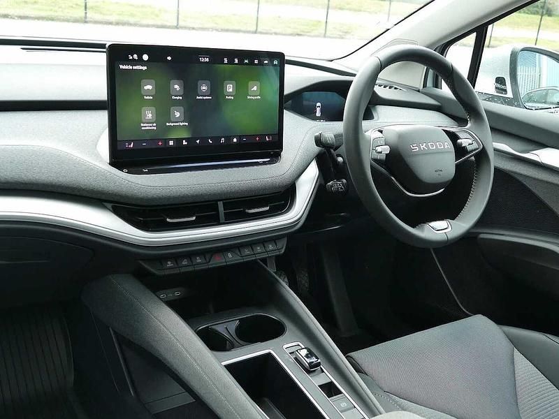 Used Skoda Enyaq iV 154 kW (210 HP) 2025 Brilliant silver metallic SUV