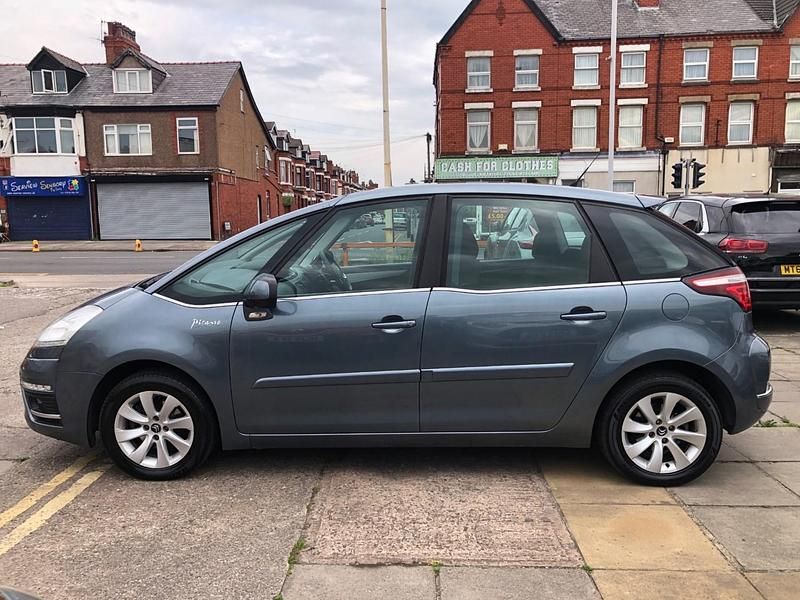 Used Citroën C4 Picasso VTR Sport 2011 Grey MPV