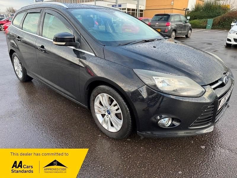 Used Ford Focus Titanium 125 HP (91 kW) 2014 Black Estate