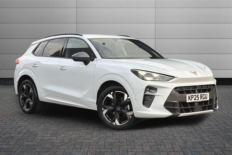 Glacial white Used 2025 Cupra Terramar SUV | £30,990 (Fair price) - Image 1/4