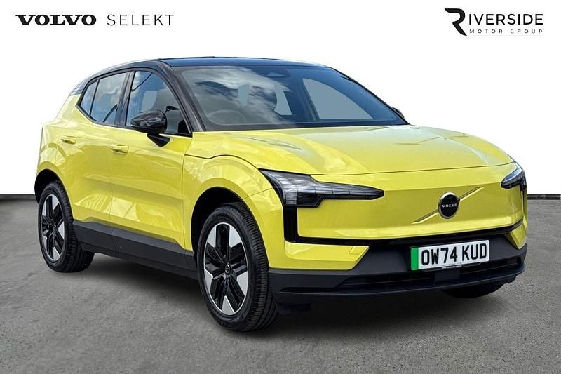Moss yellow New 2024 Volvo EX30 Plus SUV | £26,904 (Super price) - Image 1/4