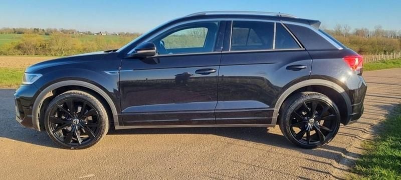 Used VW T-Roc R-line 150 HP (110 kW) 2022 Black SUV