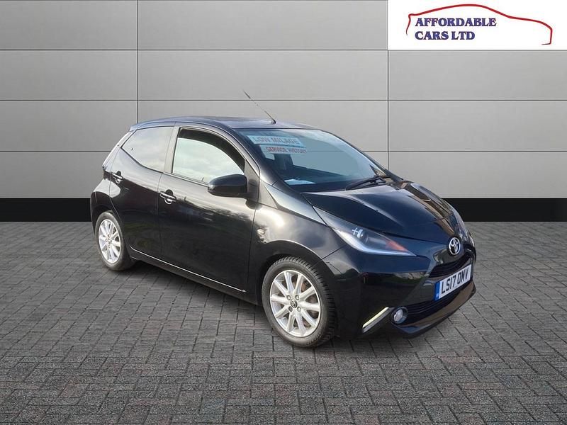 Black Used 2017 Toyota Aygo x-style Hatchback | £3,995 (Super price) - Image 1/4