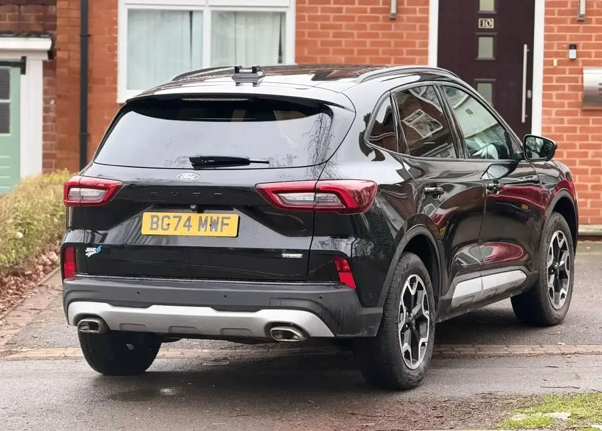Used Ford Kuga Active 180 HP (132 kW) 2025 Black SUV