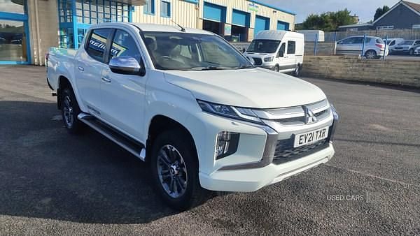 Used Mitsubishi L200 Warrior 150 HP (110 kW) 2021 White Pickup