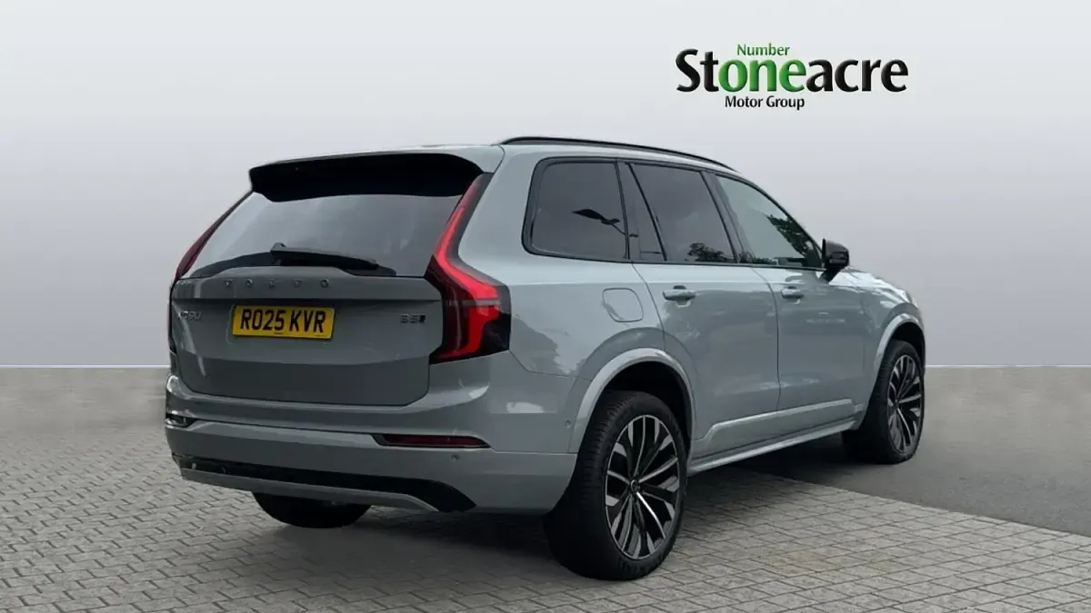 Used Volvo XC90 Ultra 455 HP (334 kW) 2025 Grey SUV