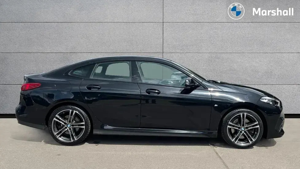 Used BMW 220 M Sport 178 HP (130 kW) 2023 Black sapphire Coupe