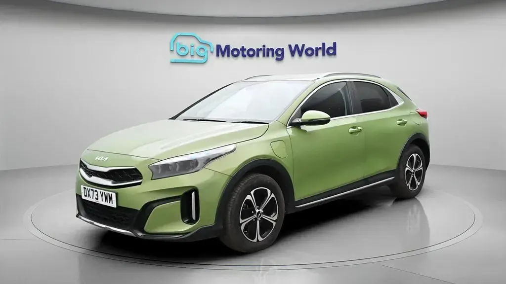 Usado Kia XCeed 139 HP (102 kW) 2023 Verde SUV