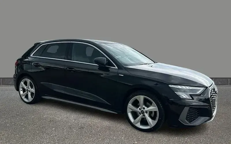 Used Audi A3 Sportback S-Line 150 HP (110 kW) 2024 Hatchback