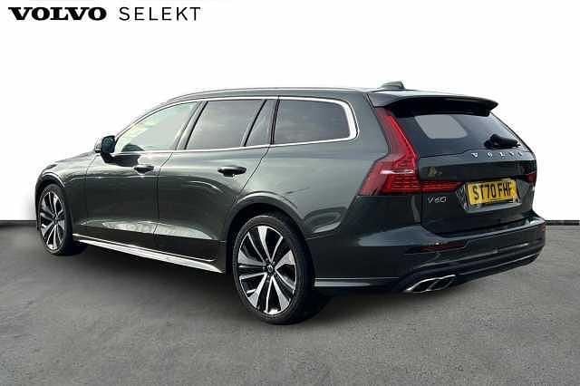 Used Volvo V60 Momentum 194 HP (142 kW) 2021 Grey Estate