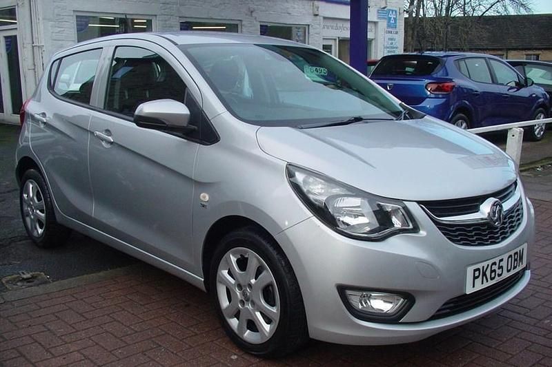 Used Vauxhall Viva 75 HP (55 kW) 2015 Silver Hatchback