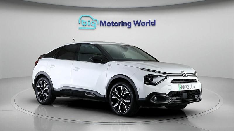 Used Citroën e-C4 100 kW (136 HP) 2022 White Hatchback