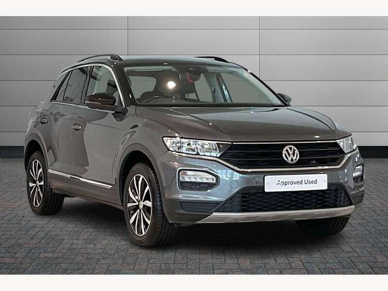 Grey Used 2019 VW T-Roc Design SUV | £15,395 (Fair price) - Image 1/4