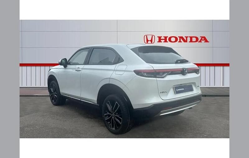 Used Honda HR-V Advance 131 HP (96 kW) 2024 White SUV