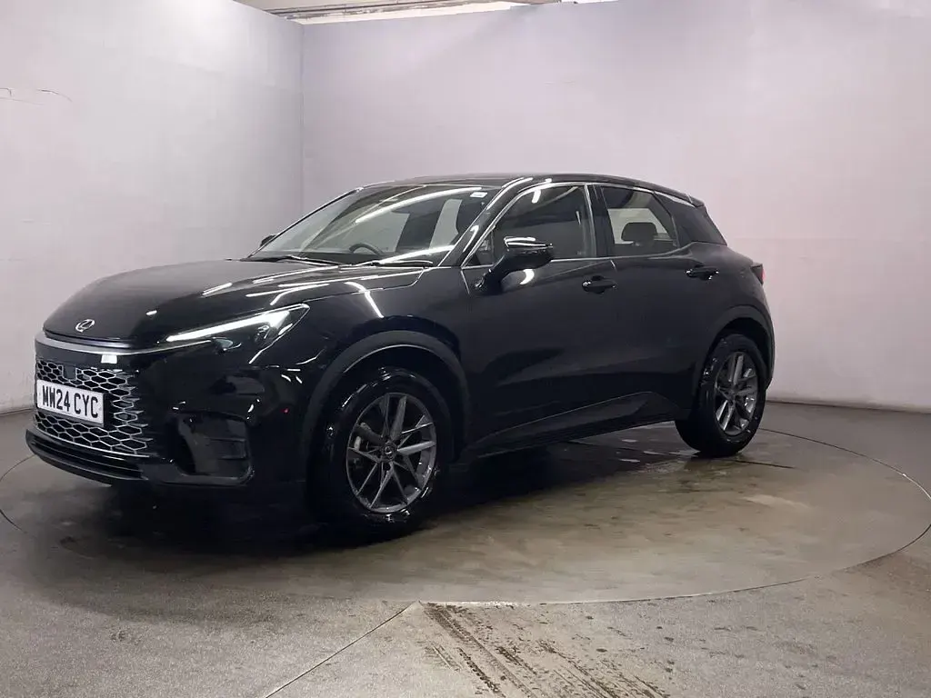 Used Lexus LBX 136 HP (100 kW) 2024 Black SUV