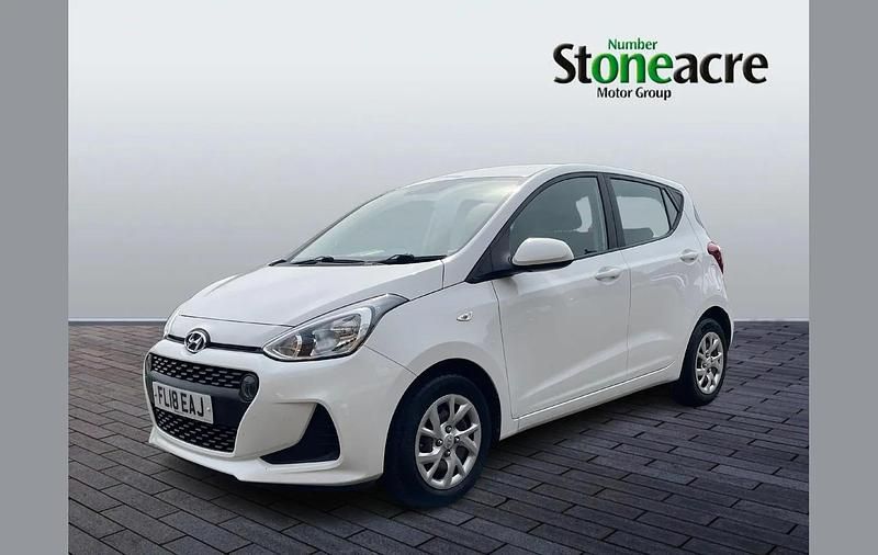 Begagnad Hyundai i10 SE 67 HK (49 kW) 2018 Vit Halvkombi