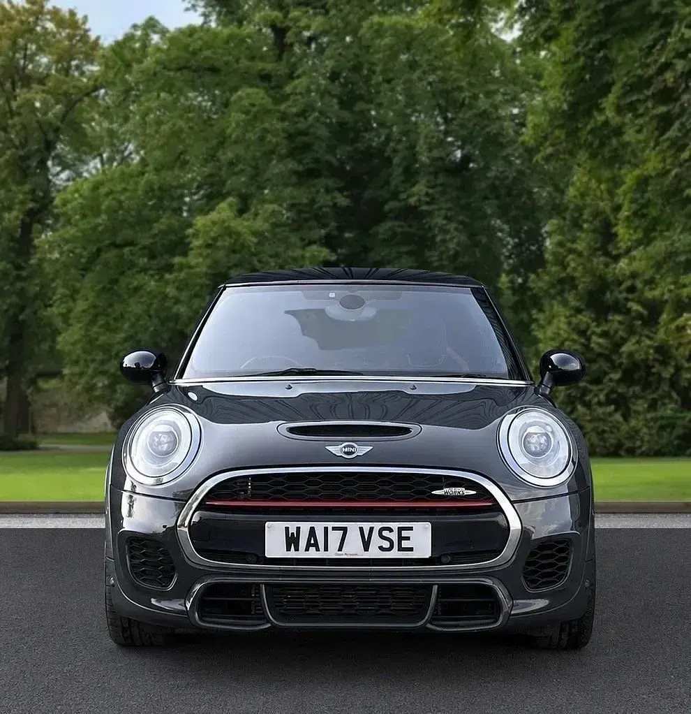 Used Mini John Cooper Works Hatch 231 HP (169 kW) 2017 Grey Hatchback