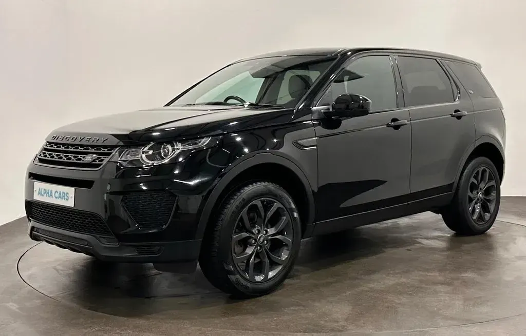 Used Land Rover Discovery 5 Landmark 2019 Black SUV