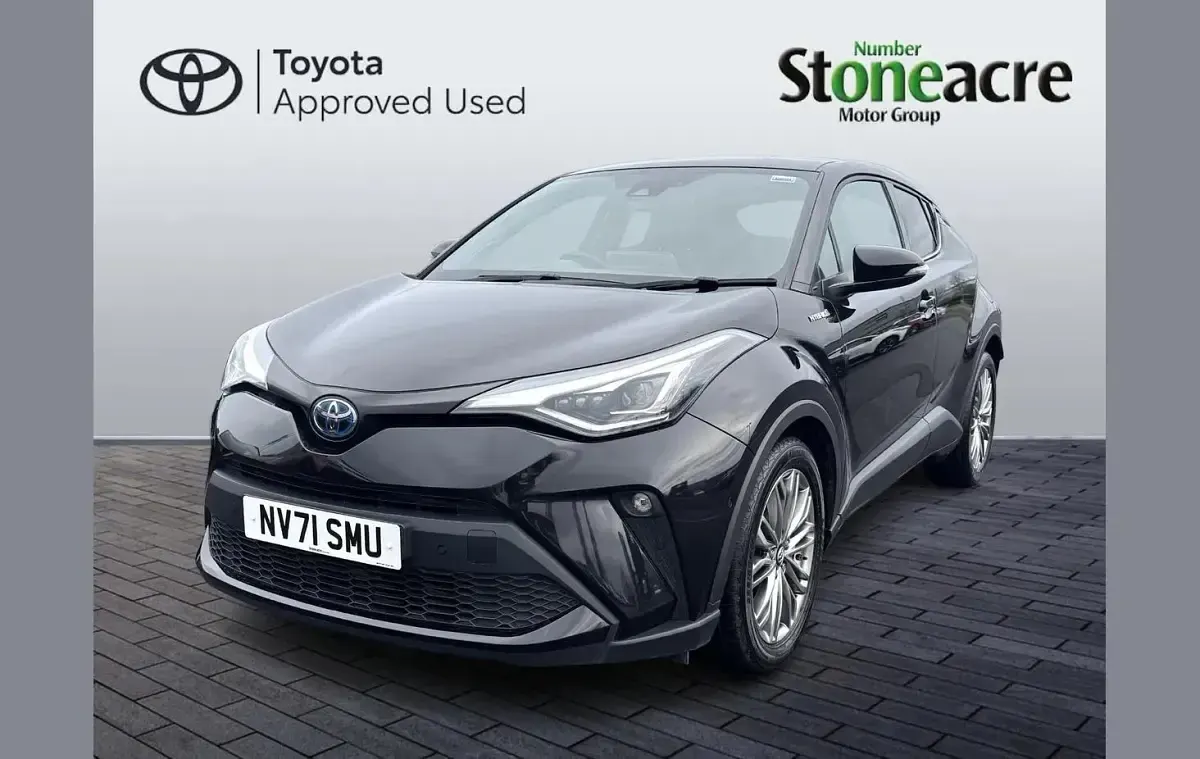 Usado Toyota C-HR 184 HP (135 kW) 2022 Preto SUV