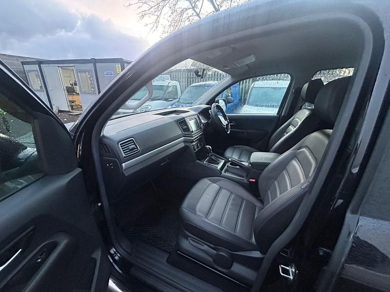 Used VW Amarok Highline 2018 Black Pickup