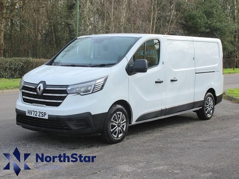 Used Renault Trafic Business 2022 White MPV