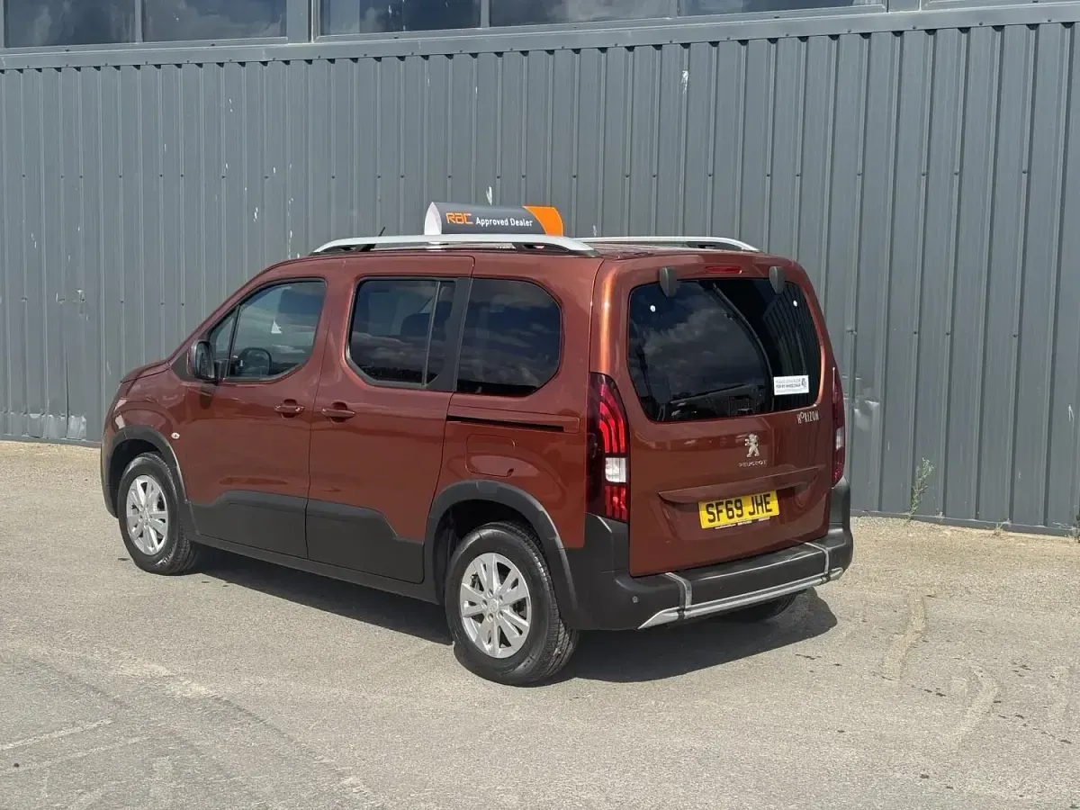 Used Peugeot Rifter Allure 2019 Bronze MPV