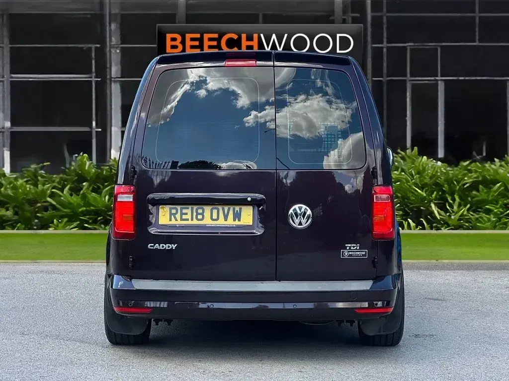 Used VW Caddy Highline 2018 Purple MPV