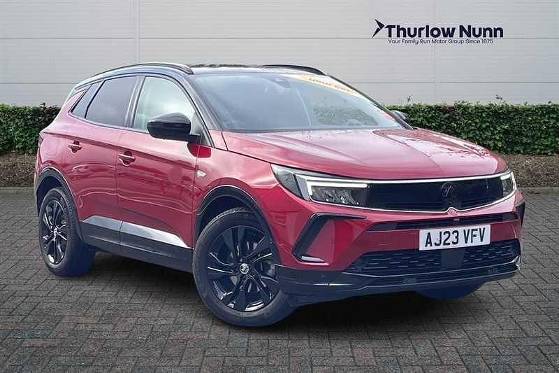 Carmin red Used 2023 Vauxhall Grandland X S SUV | £16,999 (Fair price) - Image 1/4
