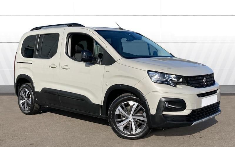 Begagnad Peugeot Rifter GTi 131 HK (96 kW) 2021 Minibuss