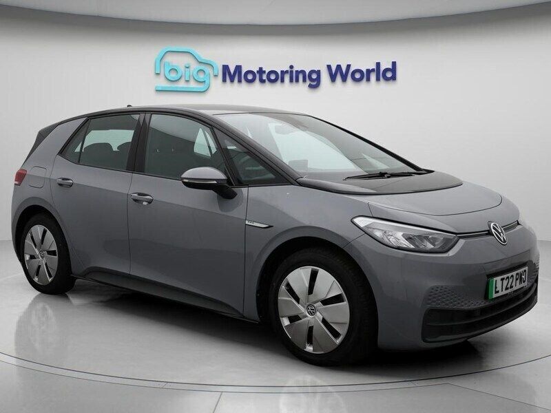 Grey Used 2022 VW ID.3 Pro Performance Hatchback | £13,500 (Super price) - Image 1/4