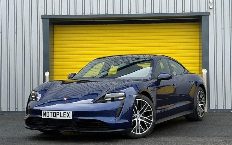 Begagnad Porsche Taycan 350 kW (476 HK) 2023 Sedan