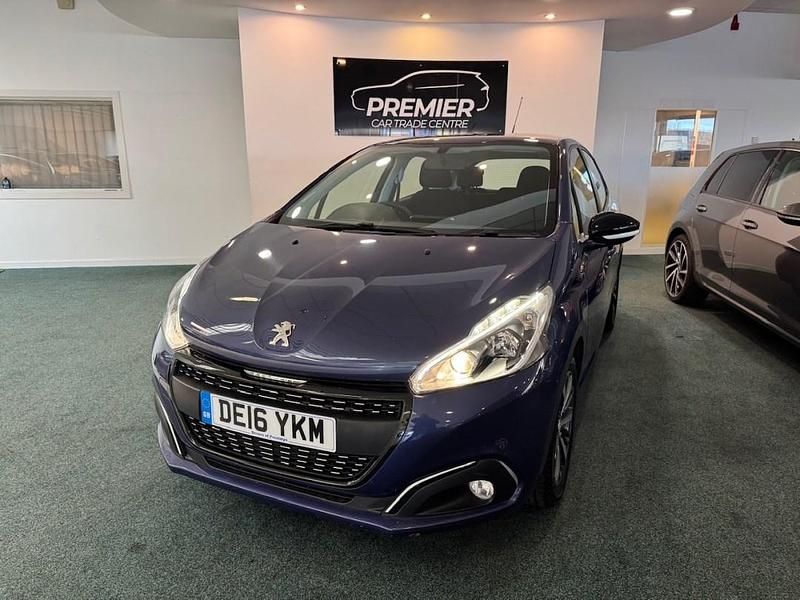 Used Peugeot 208 2016 Blue Hatchback