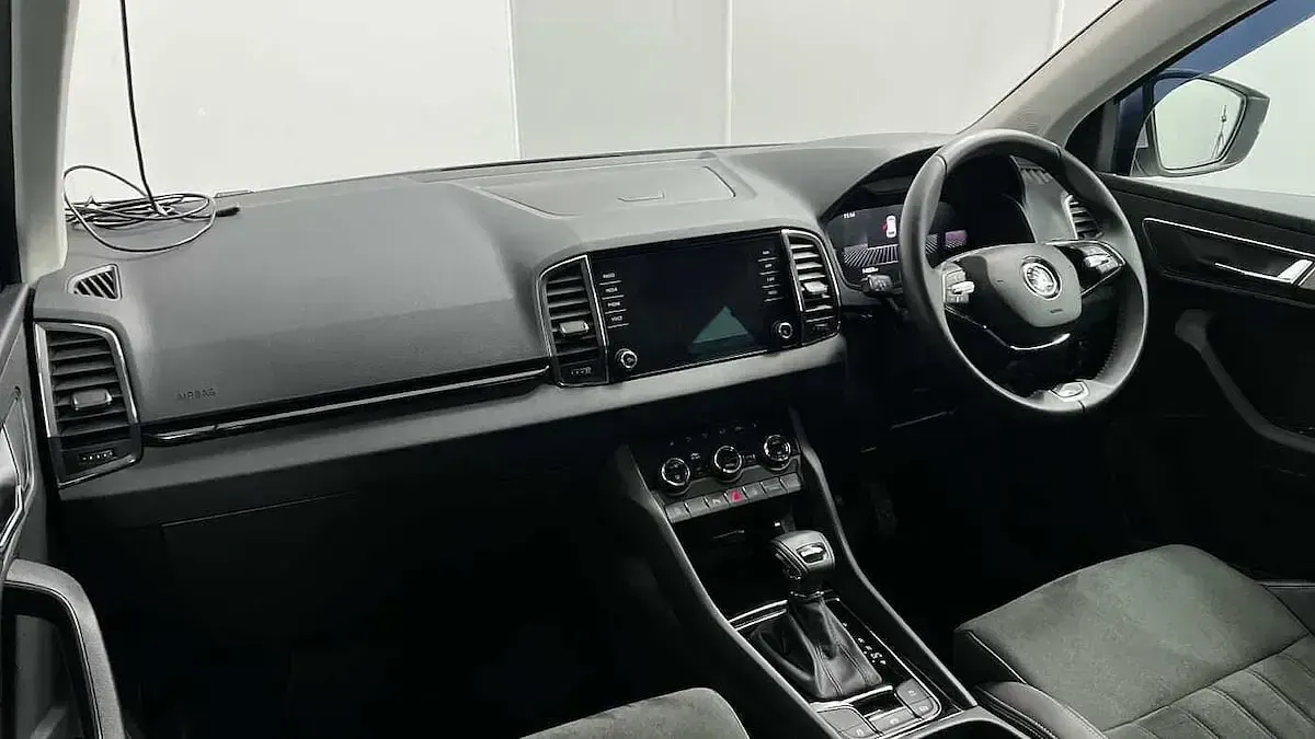 Used Skoda Karoq SE L 150 HP (110 kW) 2023 Silver SUV