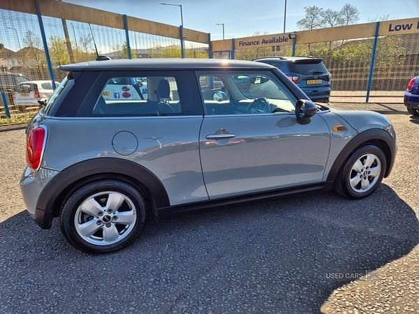 Używany Mini ONE Hatch 2017 Szary Hatchback