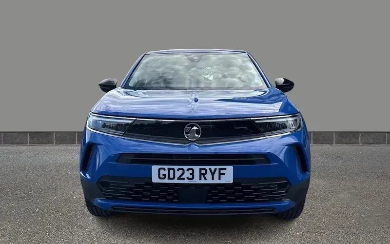Used Vauxhall Mokka Design Edition 101 HP (74 kW) 2023 Blue SUV
