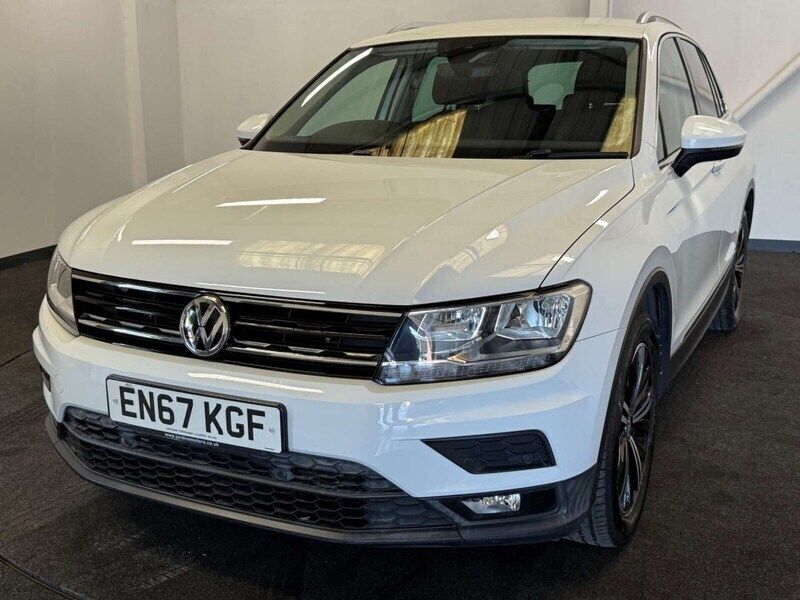 White Used 2018 VW Tiguan SE SUV | £15,990 (Good price) - Image 1/4