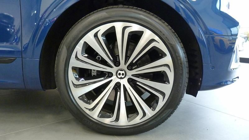Used Bentley Bentayga 2021 Blue SUV