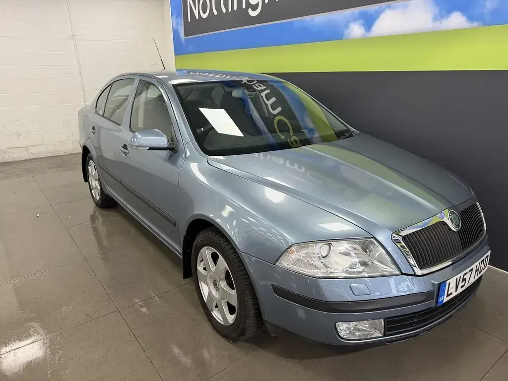 Used Skoda Octavia Elegance 105 HP (77 kW) 2007 Grey Hatchback