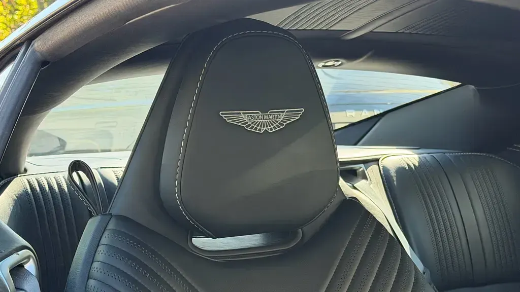Used Aston Martin DB11 600 HP (441 kW) 2017 Black Coupe