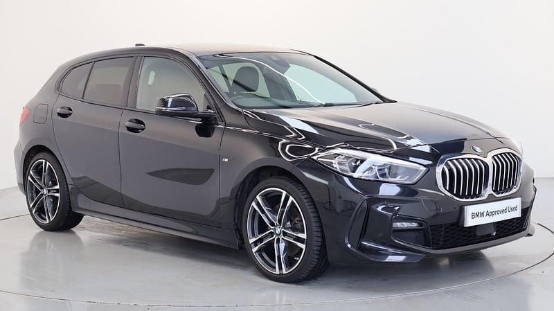 Used BMW 118 M Sport 150 HP (110 kW) 2023 Black Hatchback
