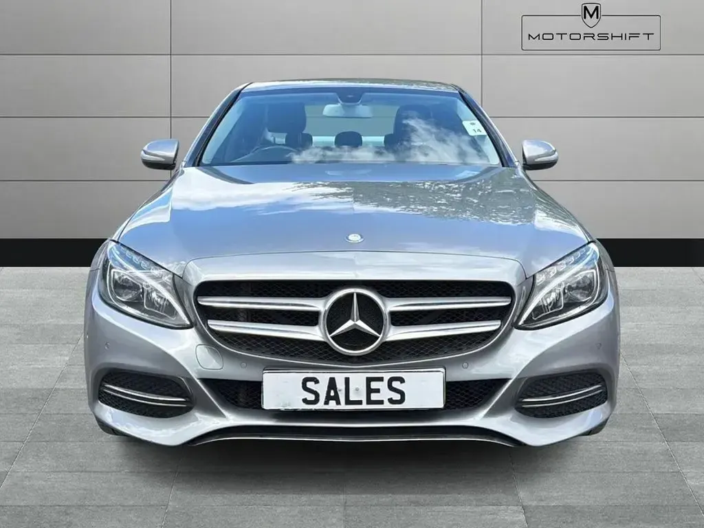 Used Mercedes C250 204 HP (150 kW) 2015 Silver Sedan