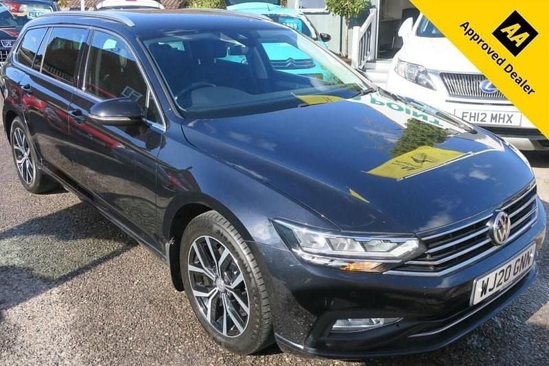 Black Used 2020 VW Passat SEL Estate | £12,995 (Good price) - Image 1/3