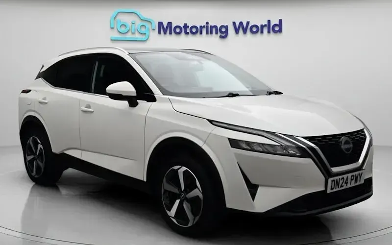 Used Nissan Qashqai N-Connecta 140 HP (102 kW) 2023 SUV