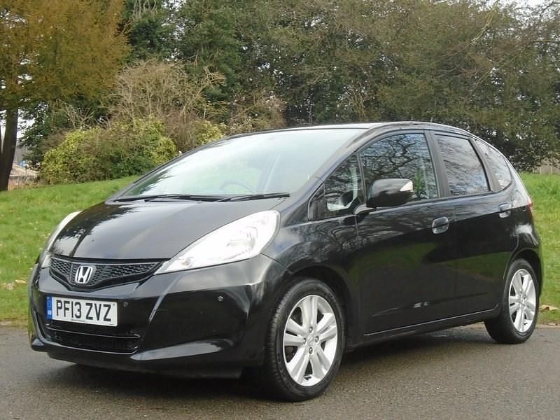 Used Honda Jazz ES 2013 Black Hatchback