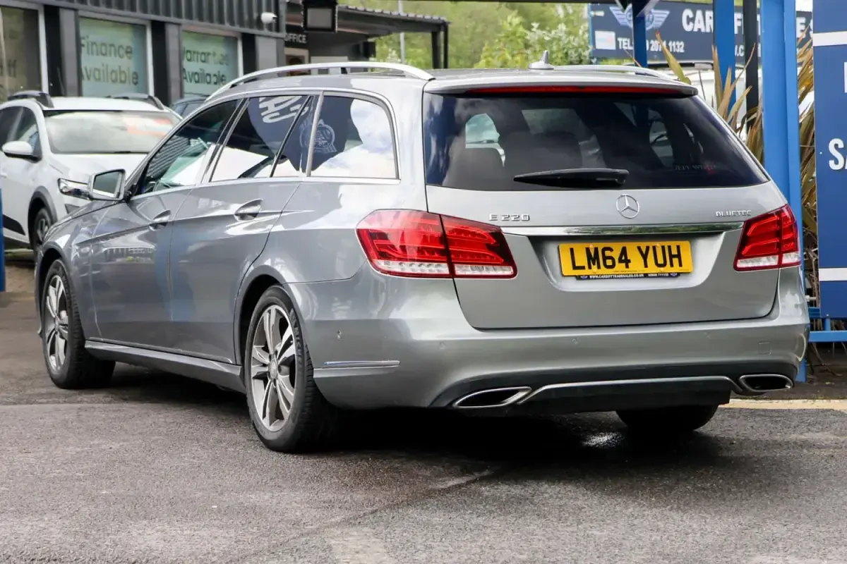 Used Mercedes E220 SE 2014 Silver Estate