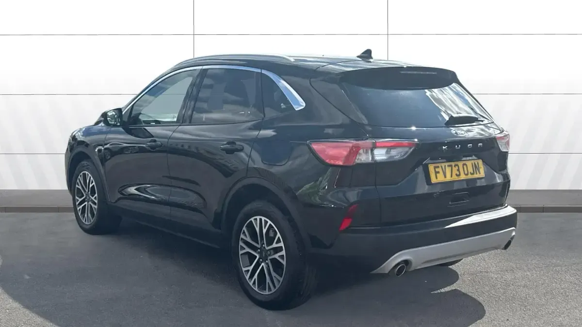 Used Ford Kuga Titanium 150 HP (110 kW) 2023 Black SUV