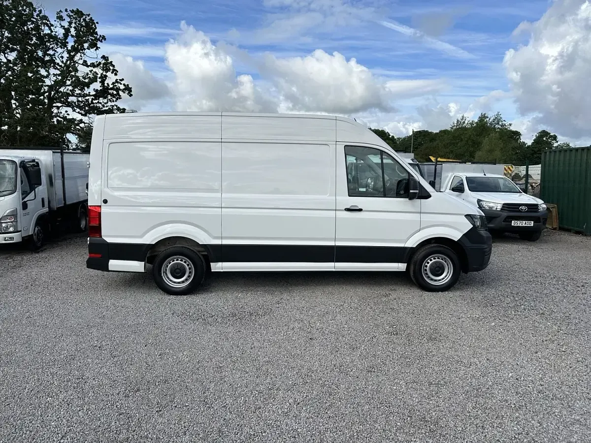 Used VW Crafter 140 HP (102 kW) 2024 White Van